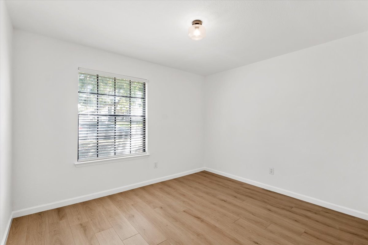 7800 Turquoise Trail Austin, TX 78749 - Photo 17 of 24