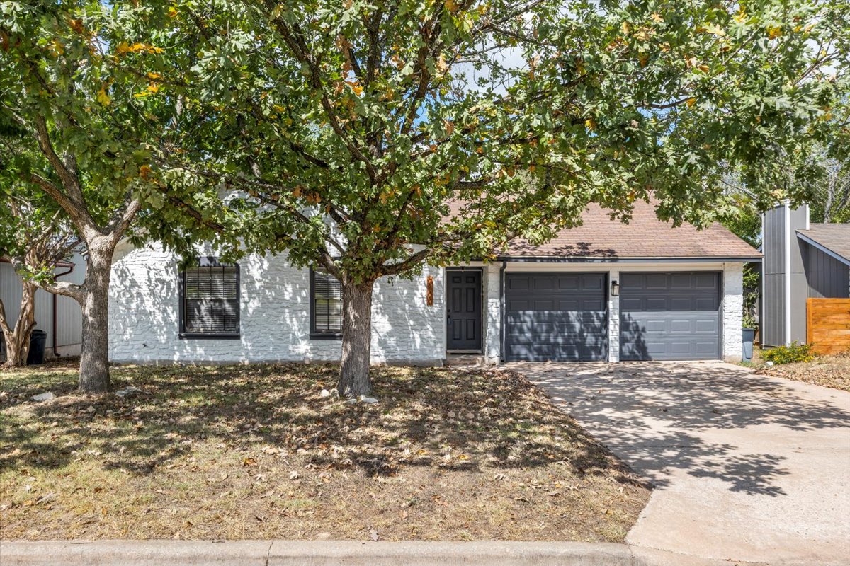 7800 Turquoise Trail Austin, TX 78749 - Photo 2 of 24