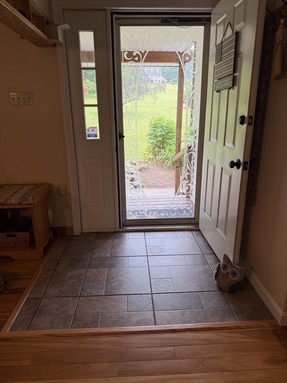 45 Olney Road Palmer, MA 01069 - Photo 6 of 42