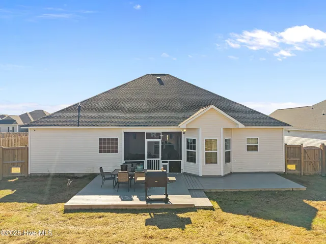 $329,900 | 238 Crossroads Store Drive, Jacksonville, NC 28546