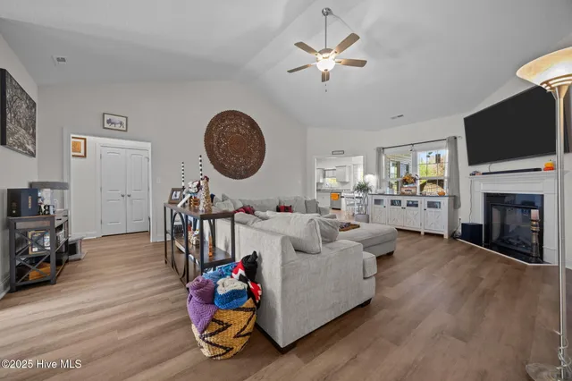 $329,900 | 238 Crossroads Store Drive, Jacksonville, NC 28546