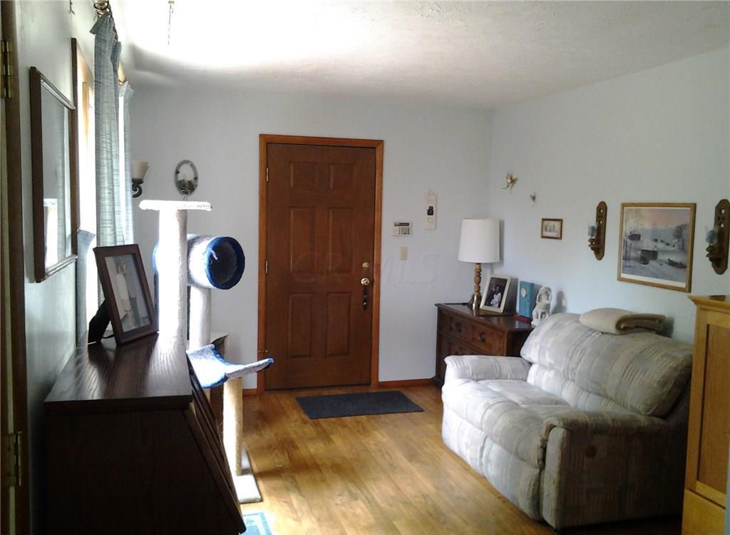9565 Watson Road Southeast Newark, OH 43056 - Photo 4 of 21