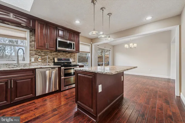 $400,000 | 1430 South Bailey Road, Coatesville, PA 19320