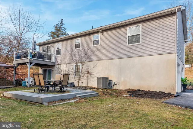 $400,000 | 1430 South Bailey Road, Coatesville, PA 19320