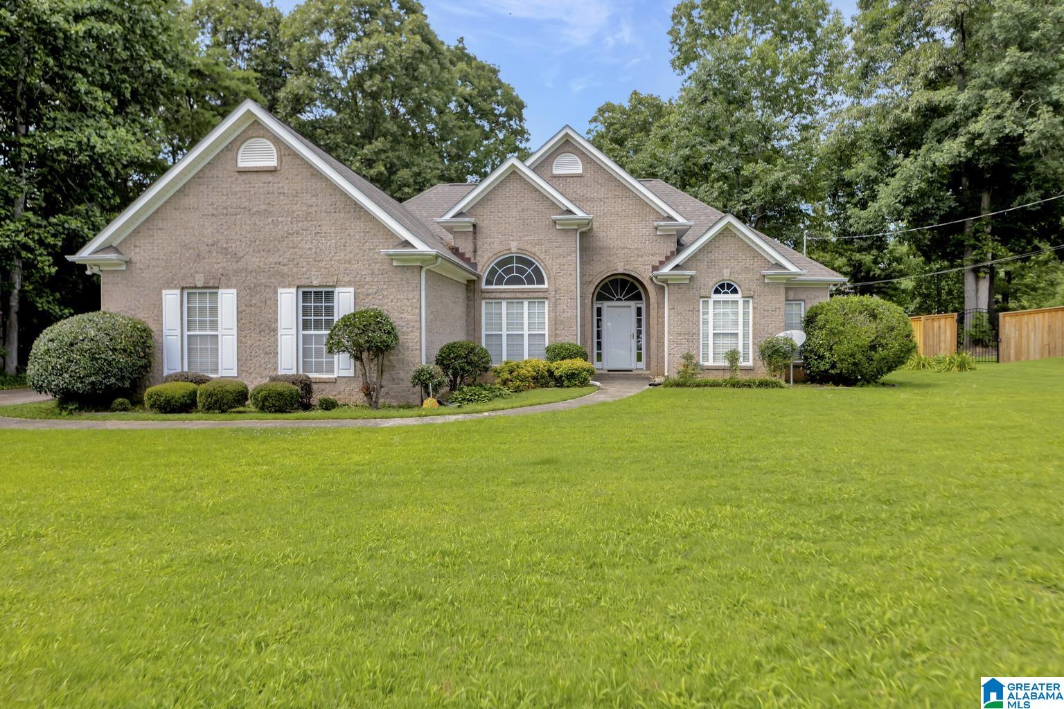 2962 Lone Oak Road Bessemer, AL 35023 - Photo 2 of 61