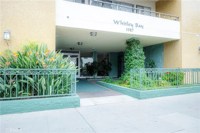 $399,999 | 1187 East 3rd Street, Unit 209, Long Beach, CA 90802