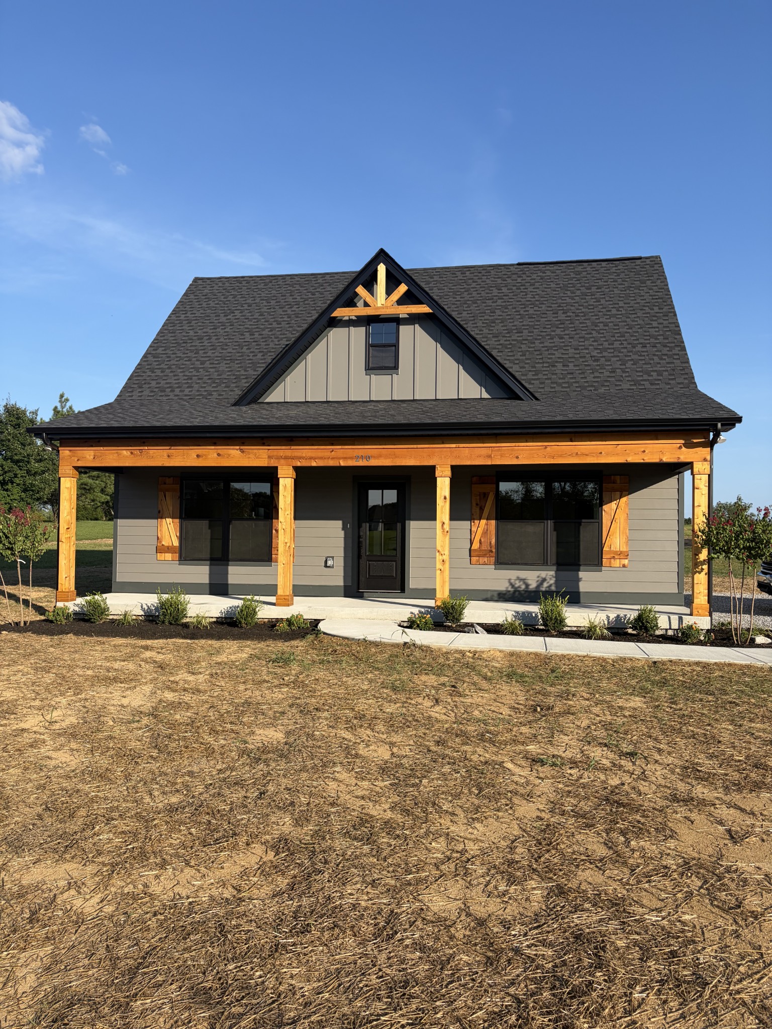 210 Parker Road Portland, TN 37148 - Photo 1 of 30 Gallery Image 1