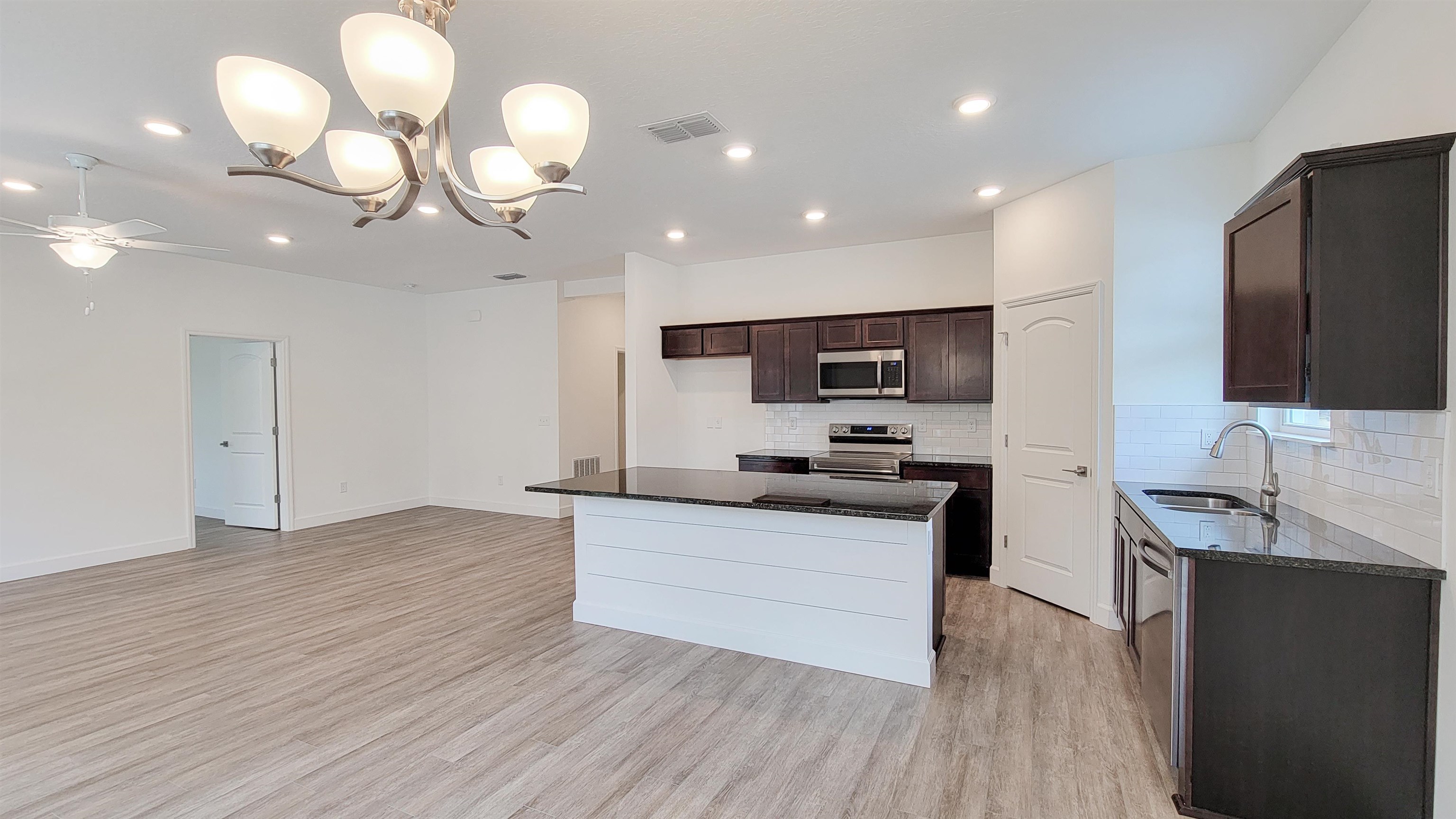 62 Roxboro Drive Palm Coast, FL 32164 - Photo 15 of 35