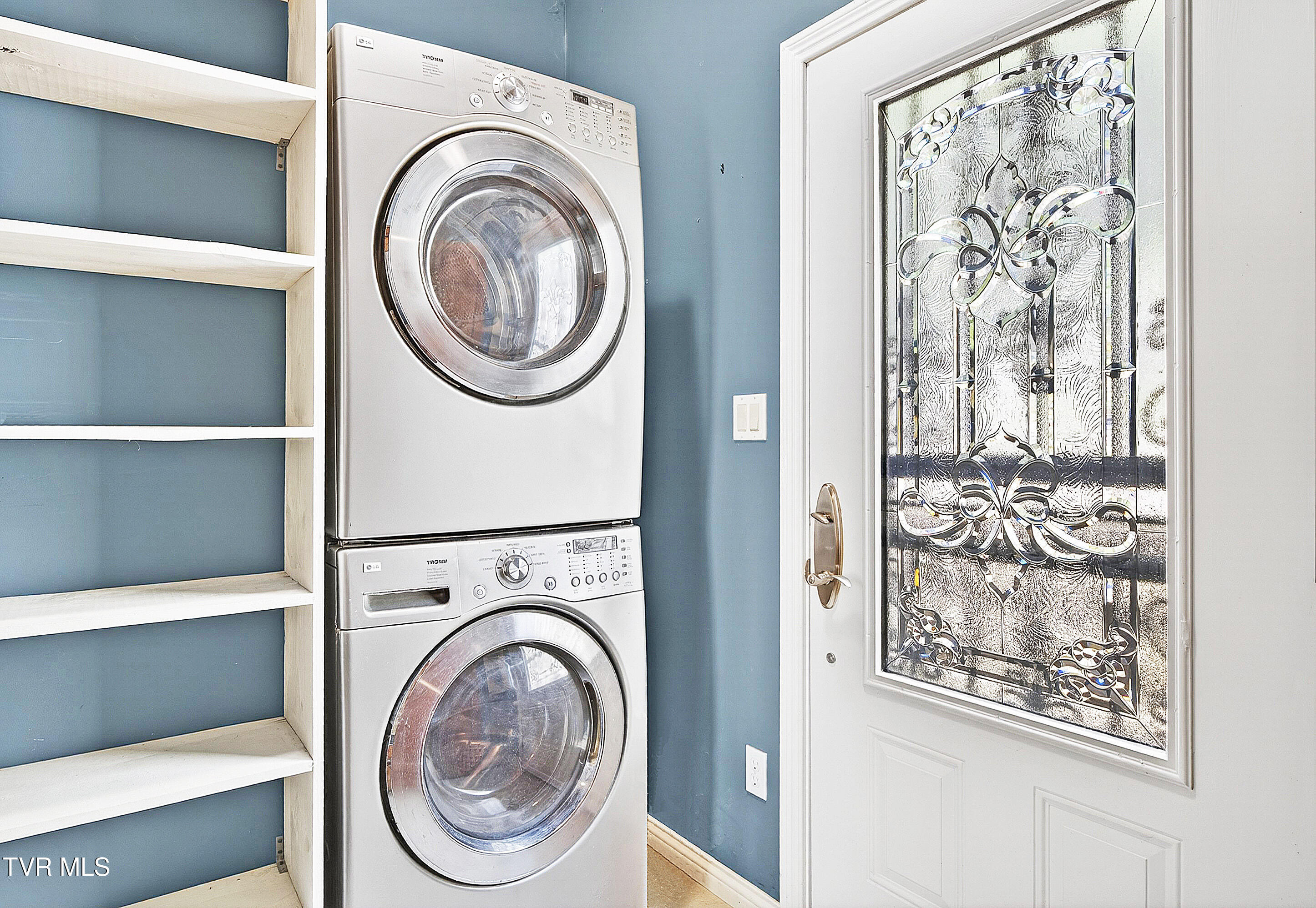 24327 North Fork River Road Abingdon, VA 24210 - Photo 52 of 81 LAUNDRY