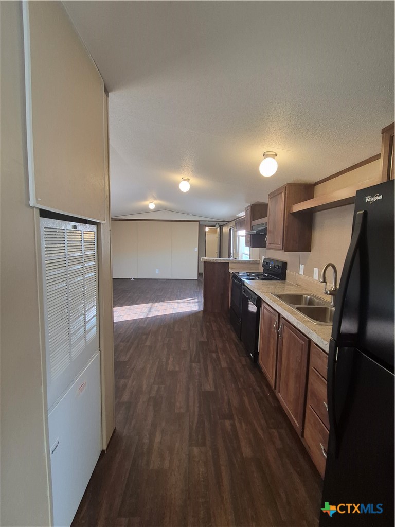 1911 Wald Road, Unit 17 New Braunfels, TX 78132 - Photo 11 of 22