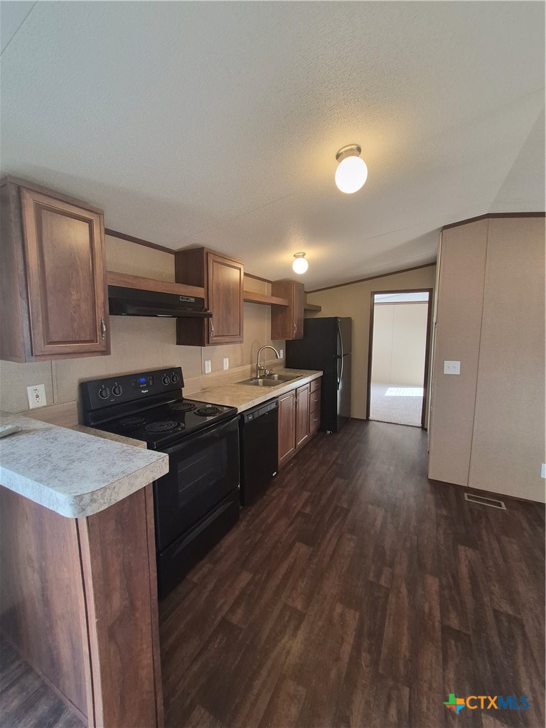 1911 Wald Road, Unit 17 New Braunfels, TX 78132 - Photo 13 of 22