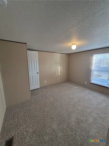 $1,200 | 1911 Wald Road, Unit 17, New Braunfels, TX 78132