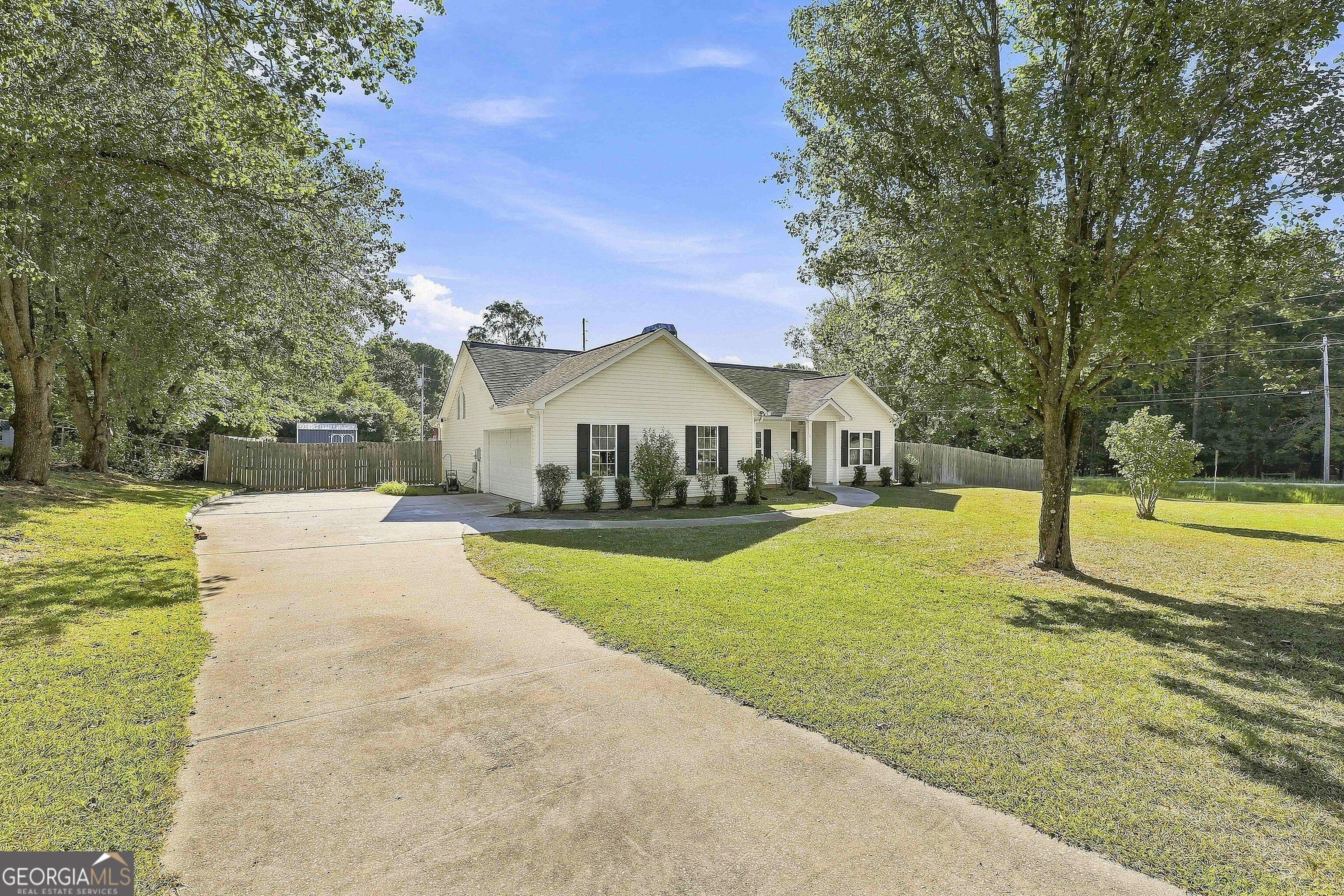 13 Lassetter Road Sharpsburg, GA 30277 - Photo 2 of 37 Gallery Image 2