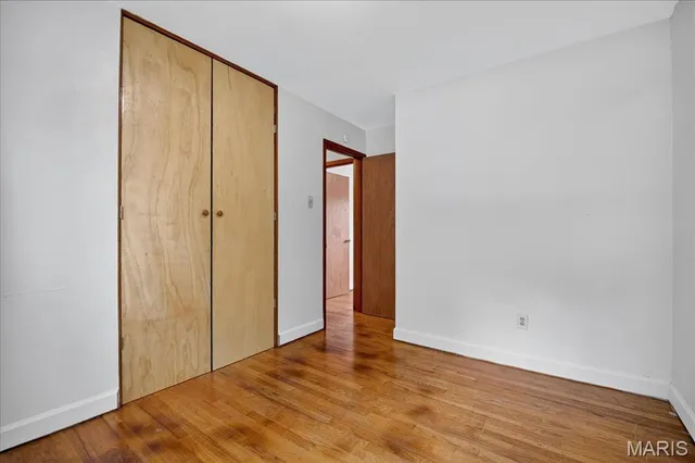 $168,000 | 12 Ville Donna Court, Hazelwood, MO 63042