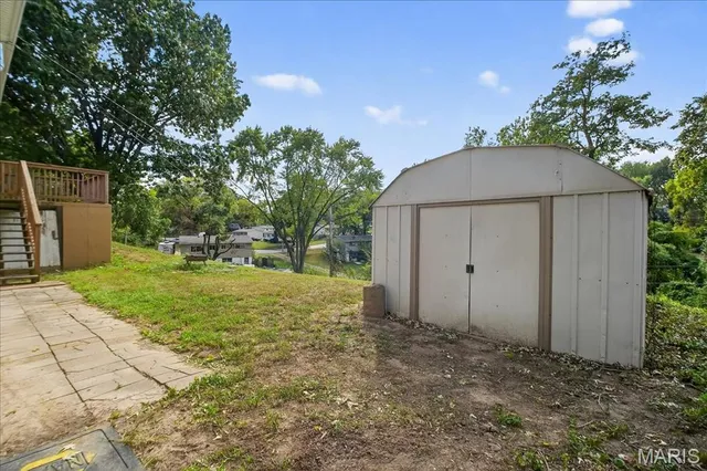 $168,000 | 12 Ville Donna Court, Hazelwood, MO 63042