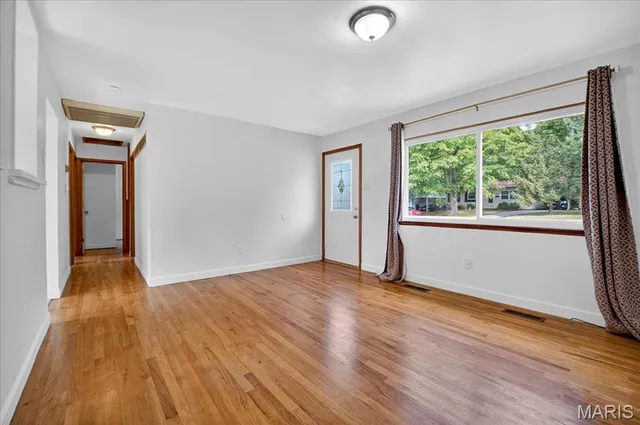 $168,000 | 12 Ville Donna Court, Hazelwood, MO 63042