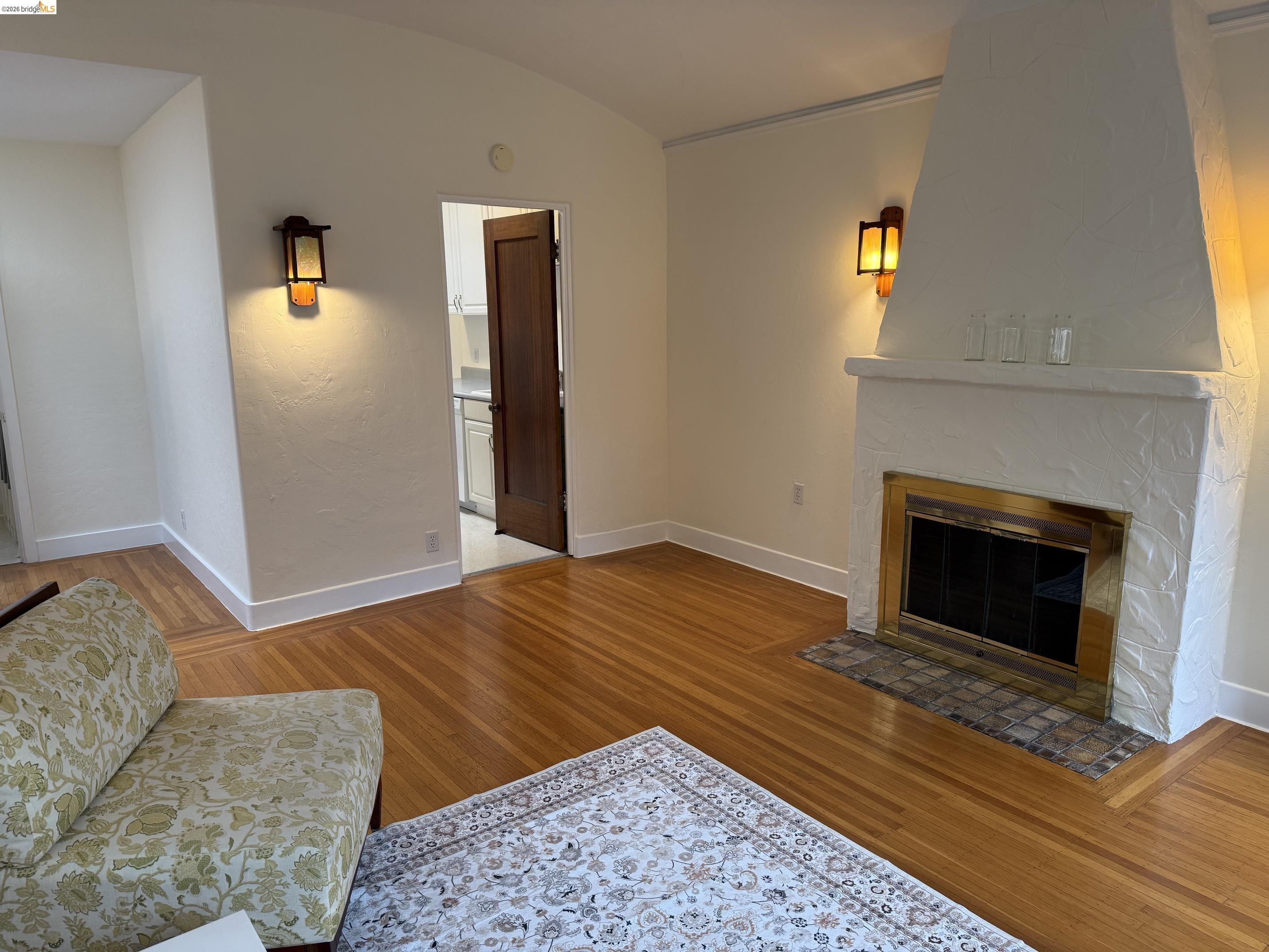 2444 Virginia Street, Unit B Berkeley, CA 94709 - Photo 12 of 39