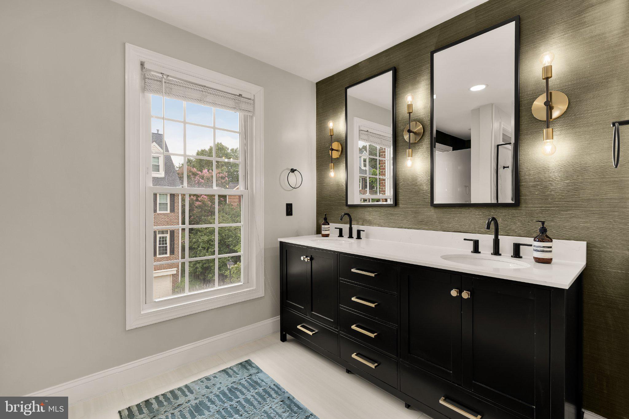 2116 21st Road North Arlington, VA 22201 - Photo 46 of 56 Primary suite