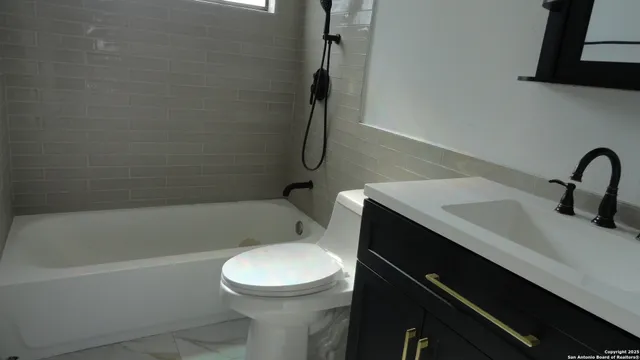 $1,875 | 8527 Village Creek, San Antonio, TX 78251