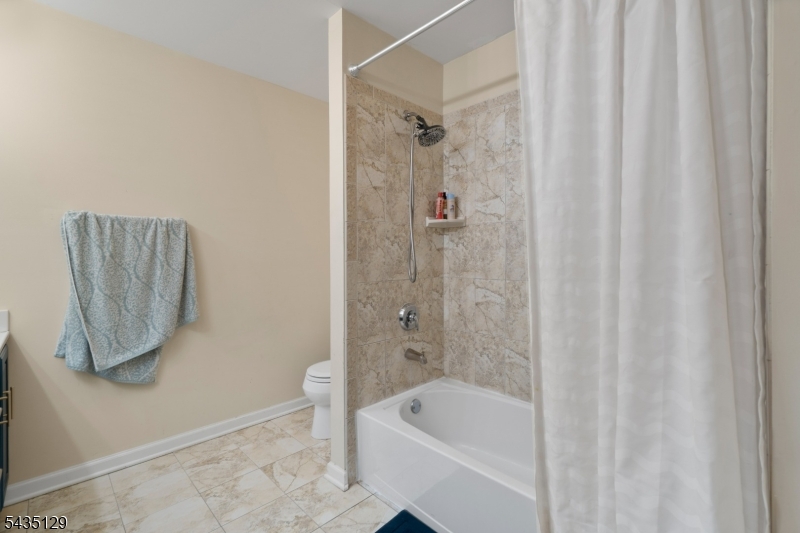 1 Wimbledon Drive, Unit 3 Vernon, NJ 07462 - Photo 22 of 47