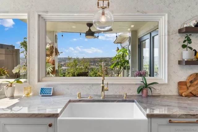 $3,825,000 | 4136 Palisades Road, San Diego, CA 92116