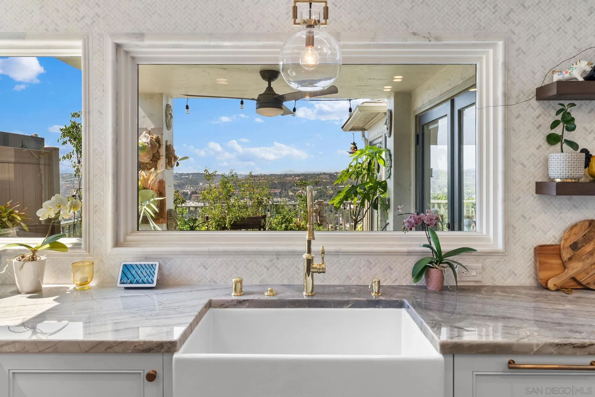 4136 Palisades Road San Diego, CA 92116 - Photo 18 of 68