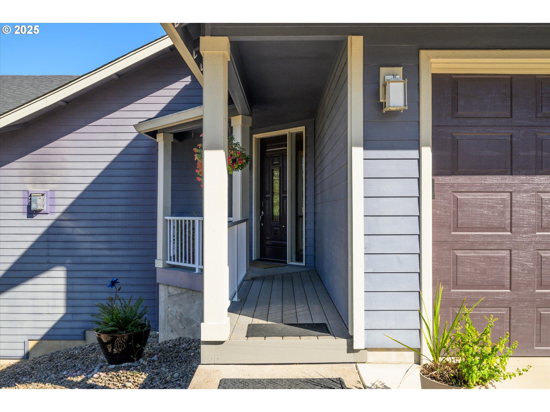 27067 Pickens Road Eugene, OR 97402 - Photo 3 of 48