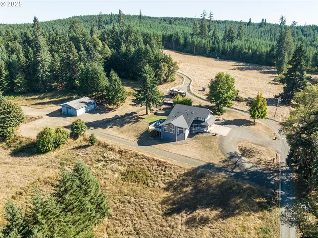 $1,400,000 | 27067 Pickens Road, Eugene, OR 97402