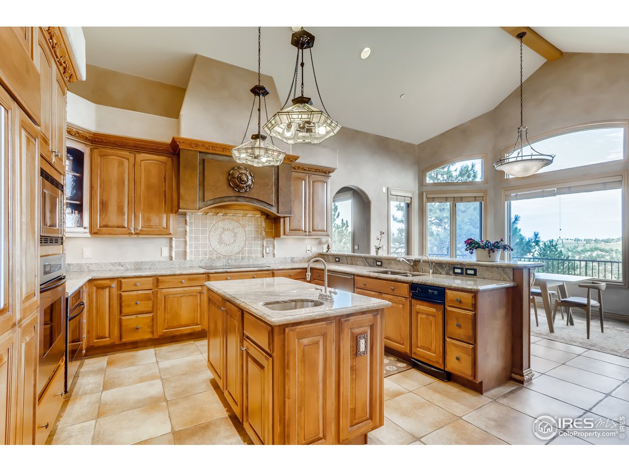 1306 Reed Ranch Road Boulder, CO 80302 - Photo 8 of 40