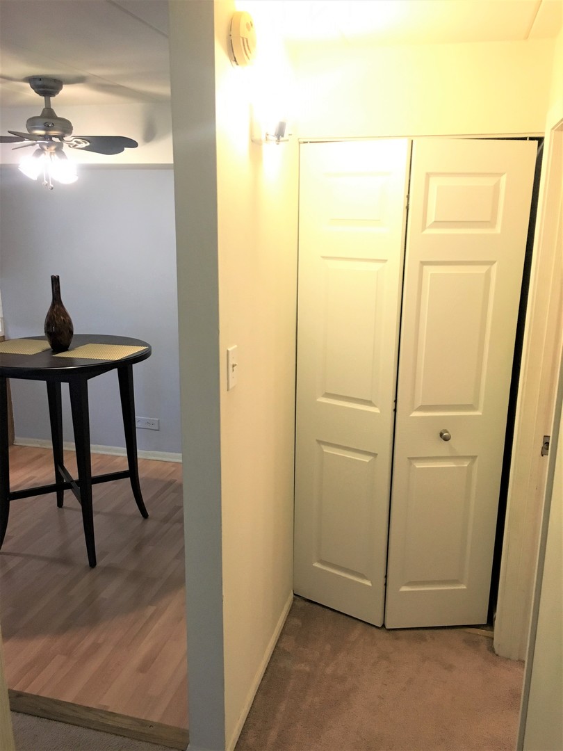 10428 South Ridgeland Avenue, Unit 1 Chicago Ridge, IL 60415 - Photo 10 of 15