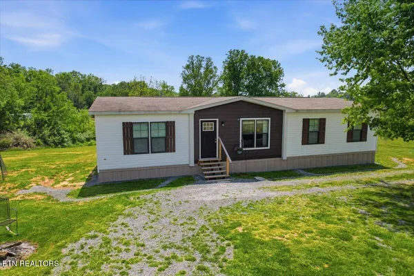 $255,000 | 387 Price Drive, Speedwell, TN 37870
