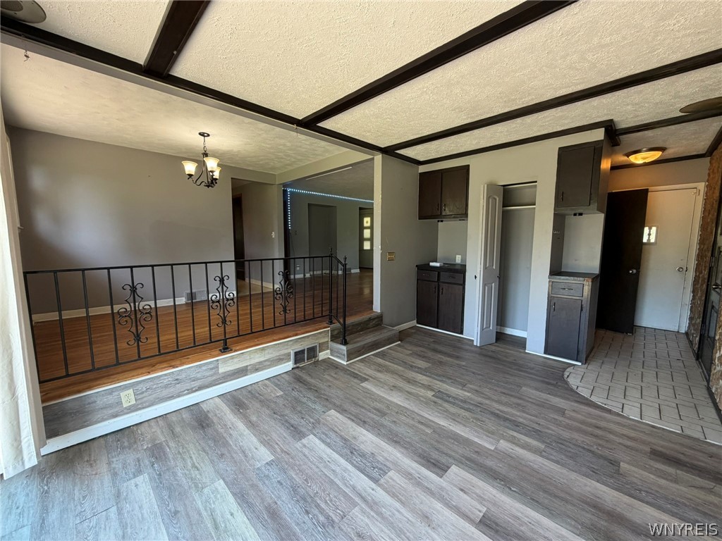 129 Maple Road Amherst, NY 14221 - Photo 3 of 29