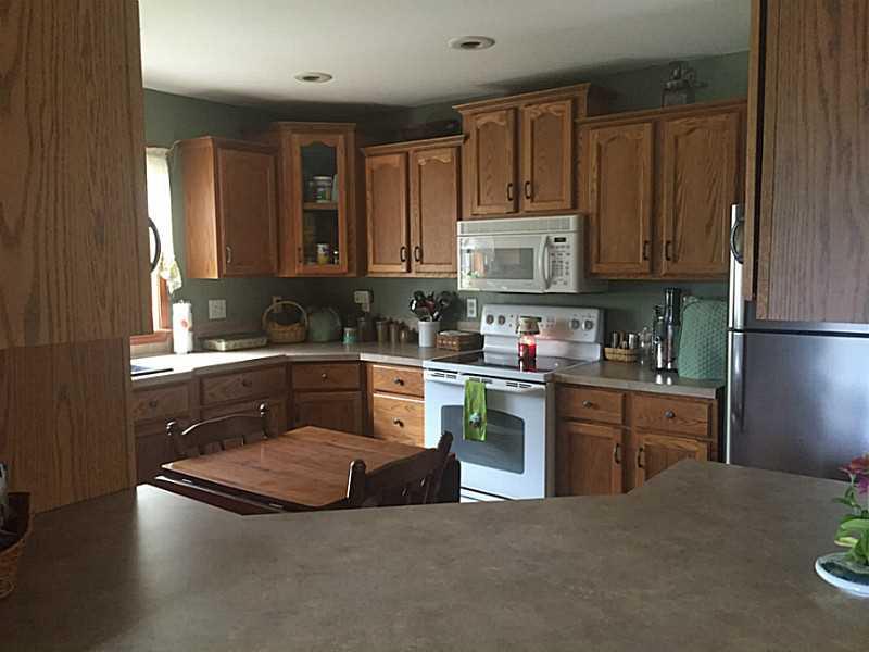 325 Godfrey Road Leechburg, PA 15656 - Photo 4 of 17 Kitchen.
