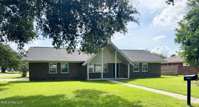 $324,000 | 2044 Viking Street, Vidalia, LA 71373