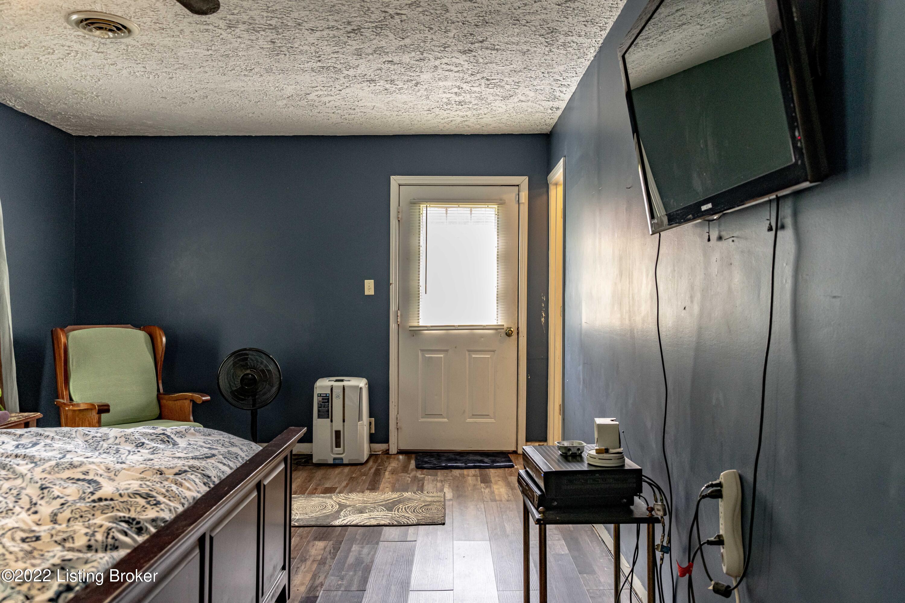 6512 Bowling Green Road Caneyville, KY 42721 - Photo 57 of 116 DSC07746