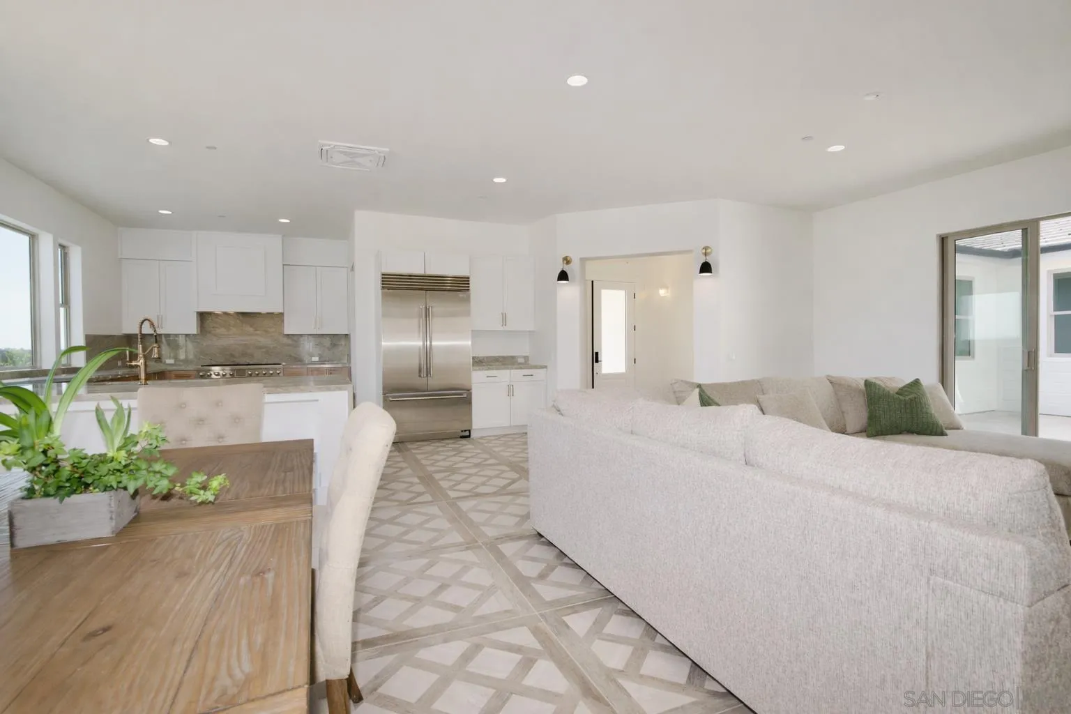 588 Twin Country Lane Fallbrook, CA 92028 - Photo 10 of 16