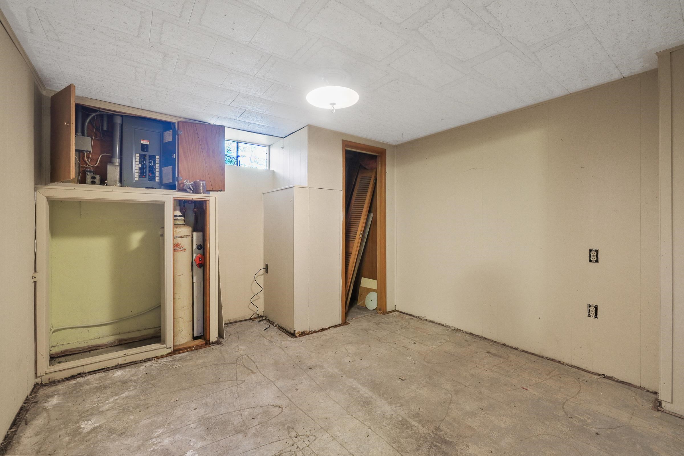 2024 South Whipple Road Spokane, WA 99206 - Photo 15 of 19 Gallery Image 15