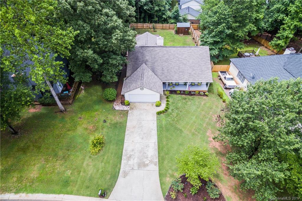 112 Banks Ridge Road Fort Mill, SC 29715 - Photo 3 of 24
