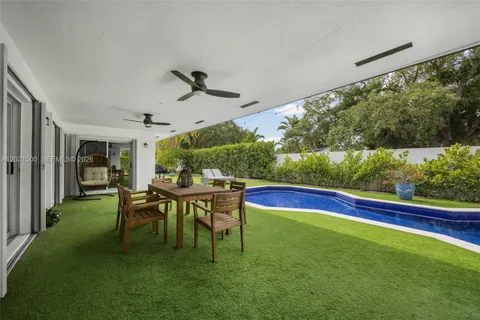 $1,700,000 | 7400 Southwest 170th Terrace, Palmetto Bay, FL 33157