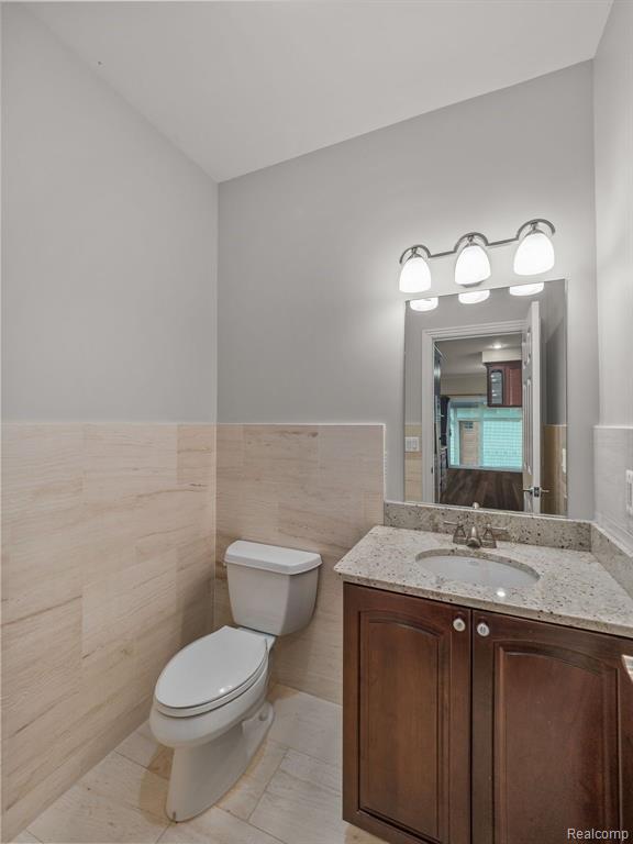916 Ruffner Avenue Birmingham, MI 48009 - Photo 10 of 23