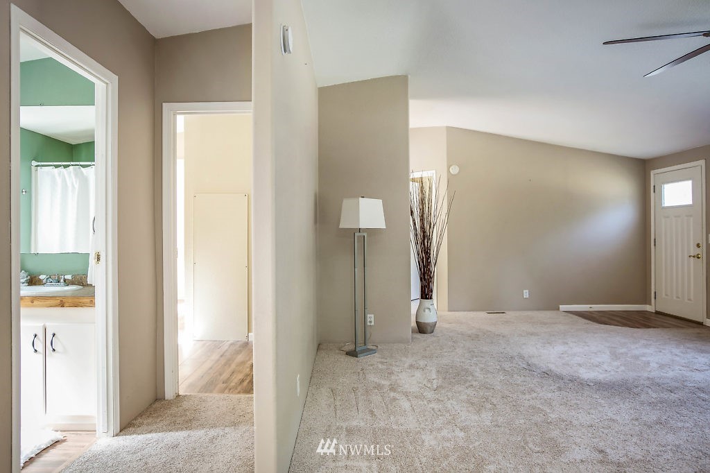 1678 Zylstra Road Oak Harbor, WA 98277 - Photo 16 of 25 Gallery Image 16