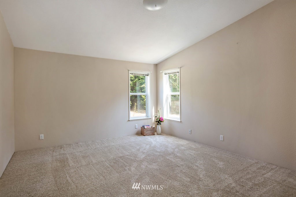 1678 Zylstra Road Oak Harbor, WA 98277 - Photo 20 of 25 Gallery Image 20