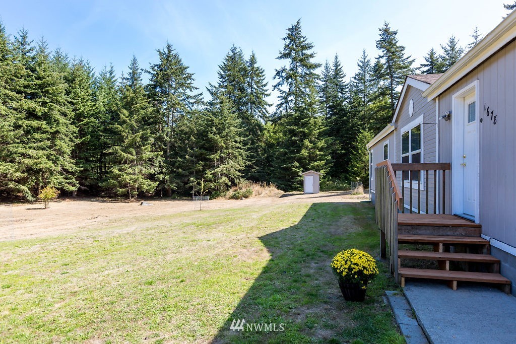 1678 Zylstra Road Oak Harbor, WA 98277 - Photo 4 of 25 Gallery Image 4