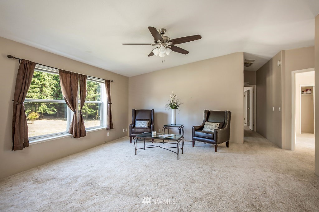 1678 Zylstra Road Oak Harbor, WA 98277 - Photo 6 of 25 Gallery Image 6