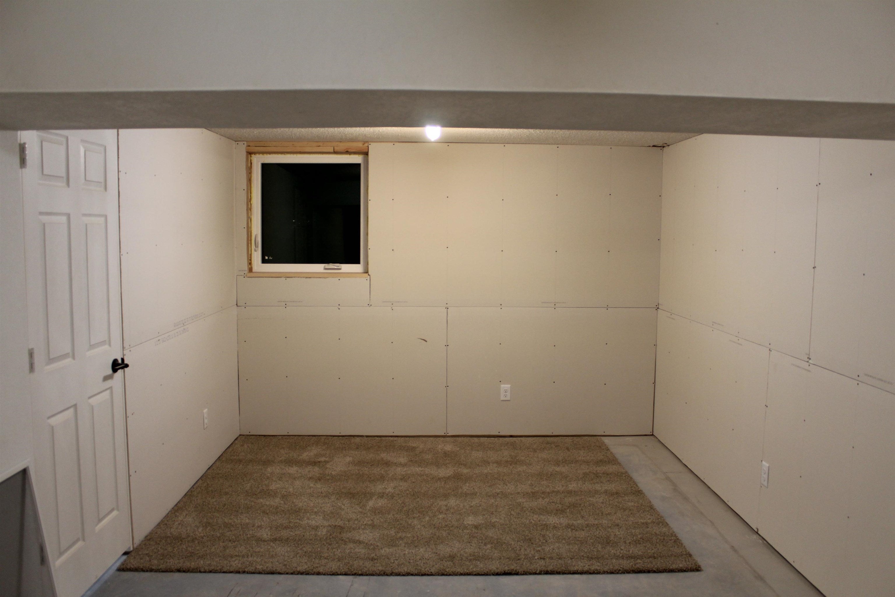 2071 Ellen Street Dubuque, IA 52002 - Photo 17 of 30 Gallery Image 17