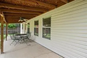 $2,395 | 812 Ericville Drive, Arlington, TX 76001