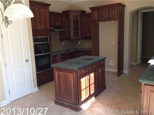 10420 Paxton Run Road Charlotte, NC 28277 - Photo 4 of 15 Gallery Image 4