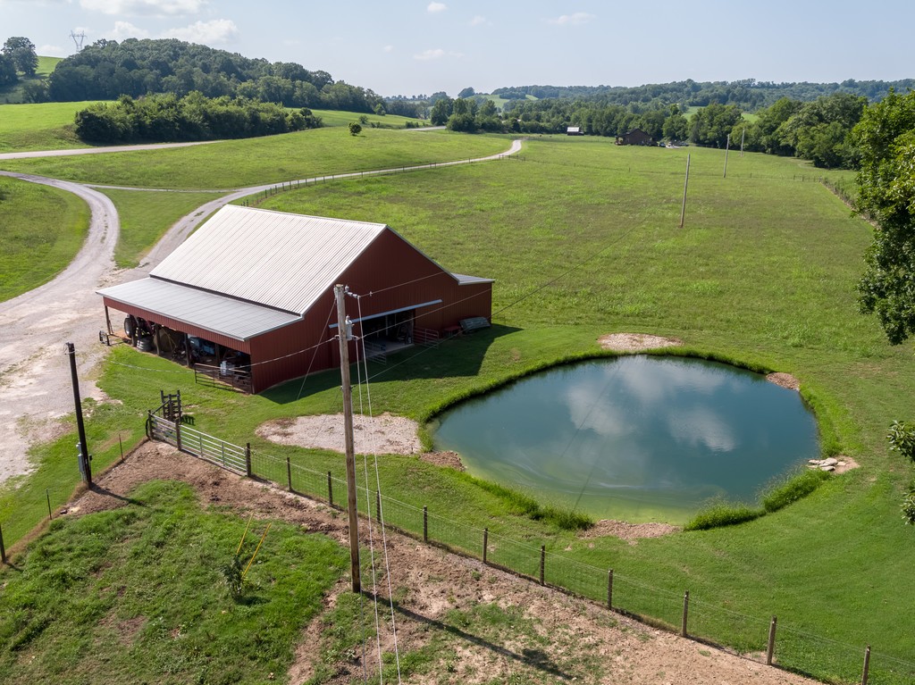 2564 New Highway 7 Santa Fe, TN 38482 - Photo 14 of 47