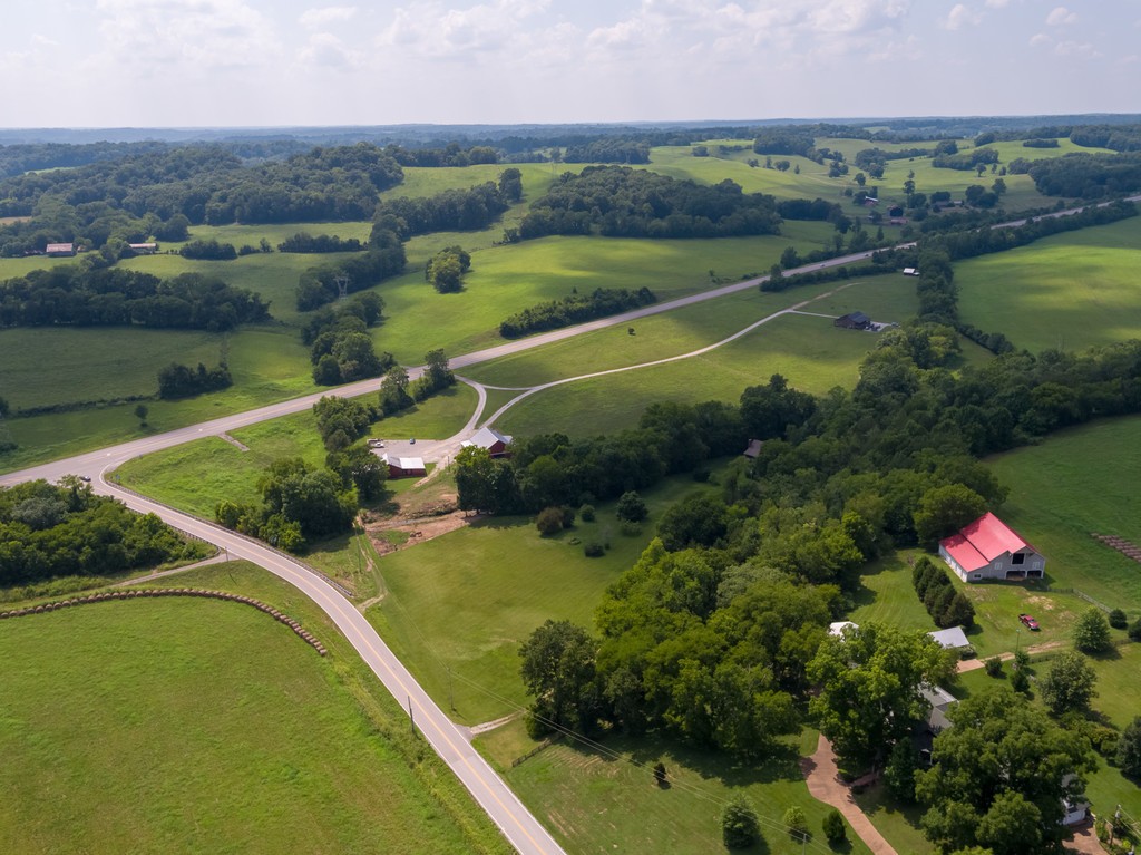 2564 New Highway 7 Santa Fe, TN 38482 - Photo 22 of 47