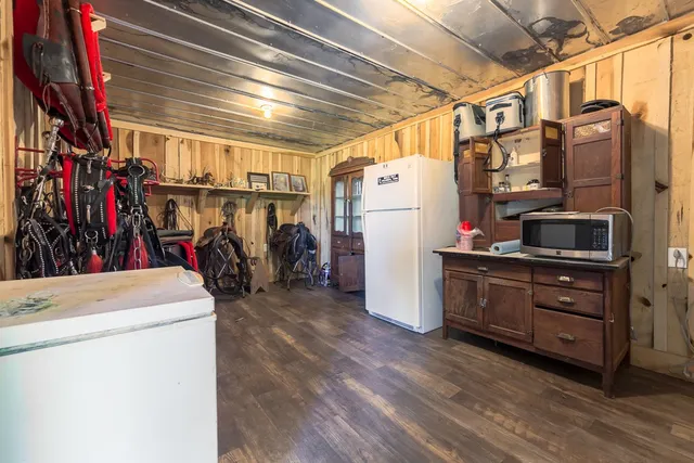 $1,725,000 | 2564 New Highway 7, Santa Fe, TN 38482